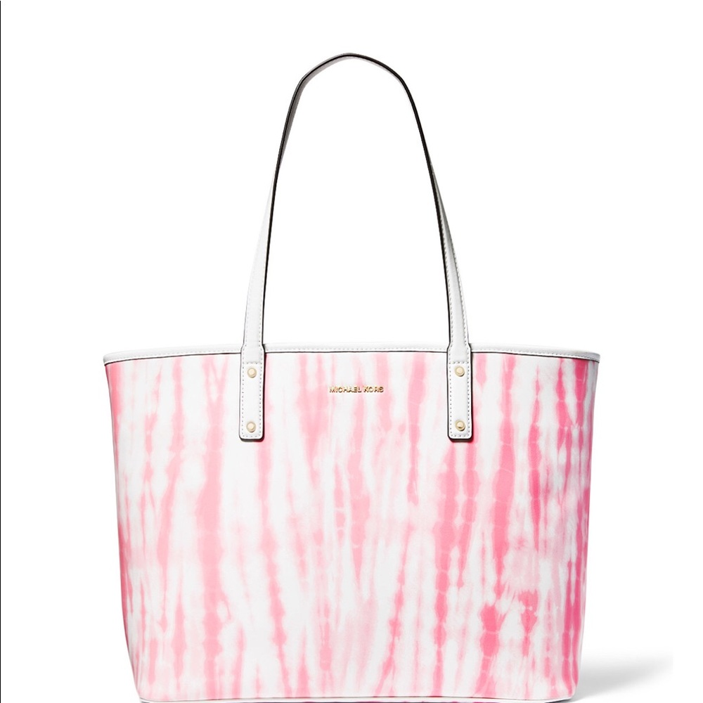 Michael Kors Carter LG Open Tote. Stained.